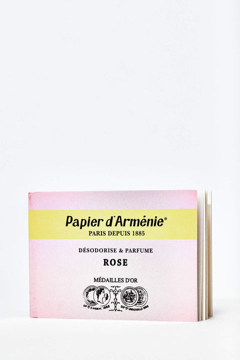 Papel de Armenia de Benjui y Vainilla de Papier dÁrmenie Paris